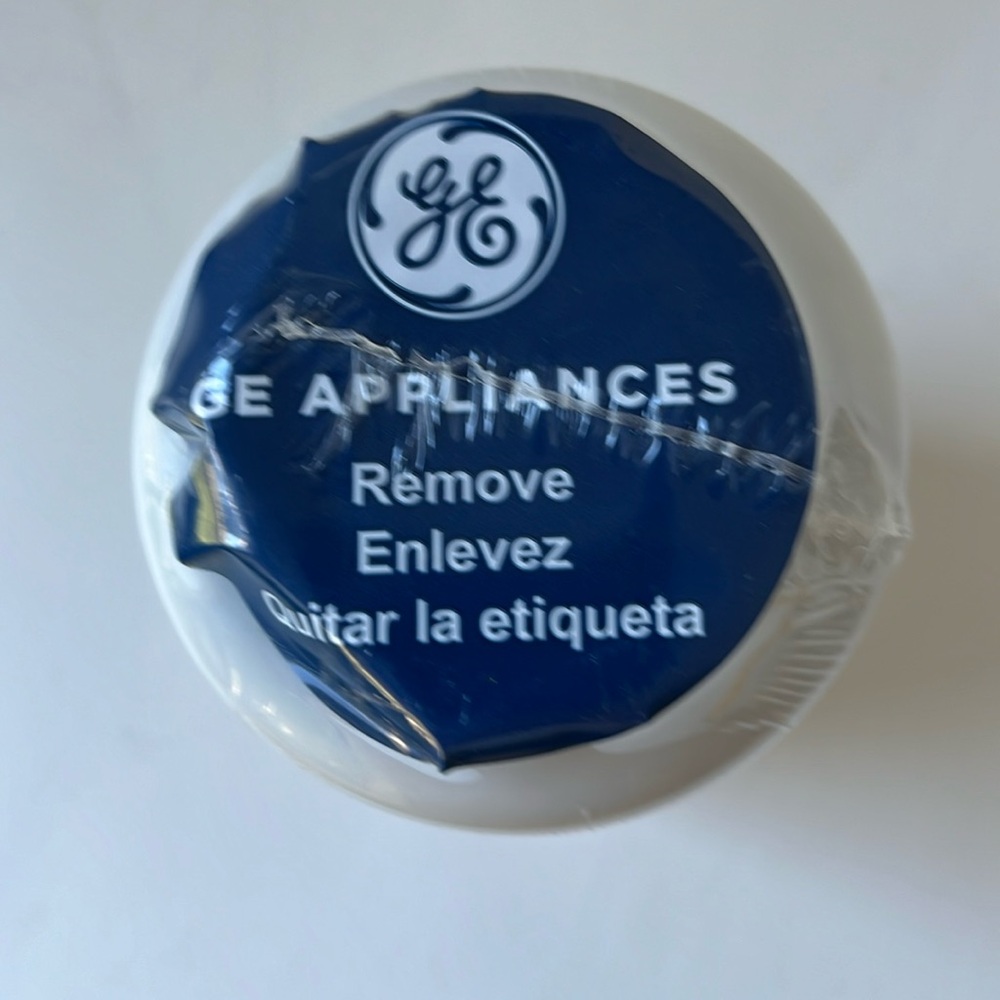 GE MWG Appliances Replacement Filter New in Seal Wrapper Refrigerator.